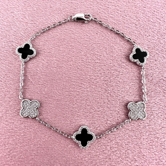 925 Solid Sterling Silver Luxury Black Onyx Clover Bracelet - Picture 1 of 8